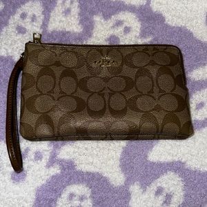 Coach Double Zip Wristlet